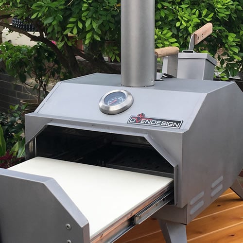 Portable Wood-Fired Outdoor Pizza Oven Rear Heating 1